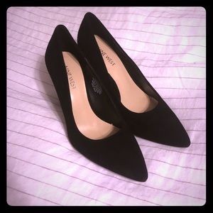 Nine West 2 1/2 Inch Heel in Black Suede